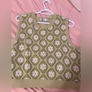 Hollister sweater vest